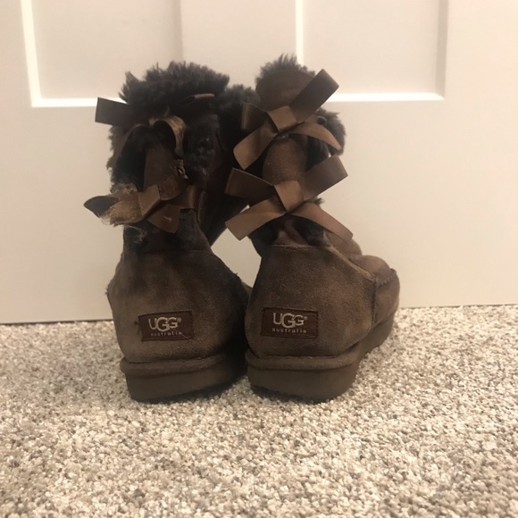 UGG Brown Bailey Bow II Boot - Picture 2 of 8